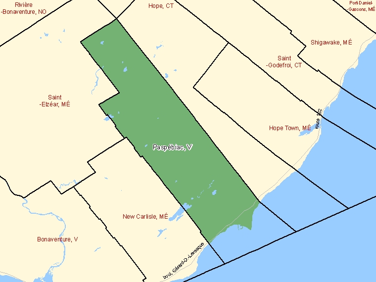 Map: Paspébiac, Ville, Census Subdivision (shaded in green), Quebec